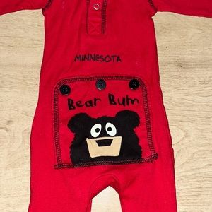 Lazy One - Minnesota Pajamas - Size 6M